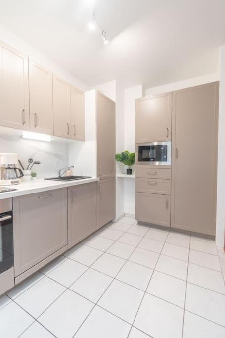Le Merveilleux-48m2-disney Apartment